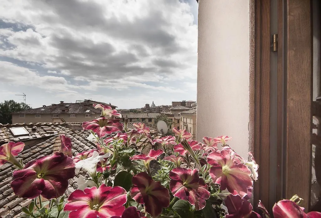 A Casa Mastacchi Acomodação com café da manhã Siena Alojamento de Acomodação e Pequeno-almoço
