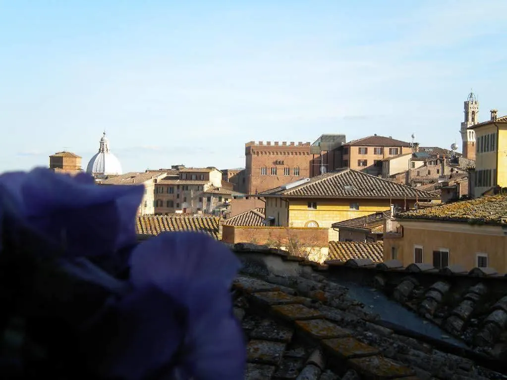Alojamento de Acomodação e Pequeno-almoço A Casa Mastacchi Acomodação com café da manhã Siena