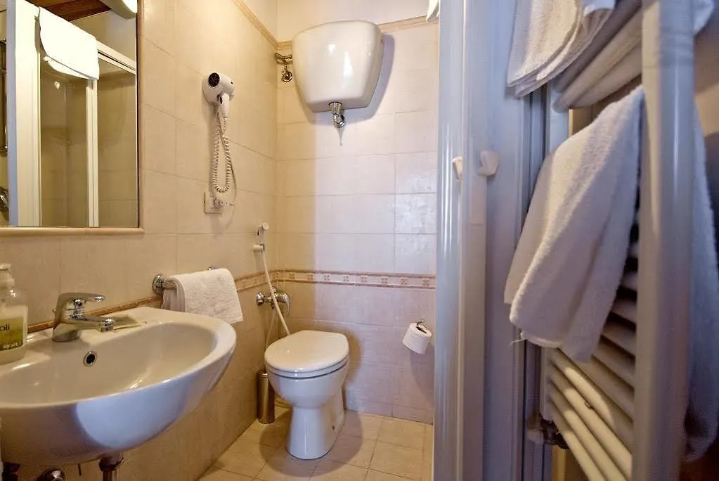 לינה וארוחת בוקר סיינה A Casa Mastacchi 2*,  איטליה